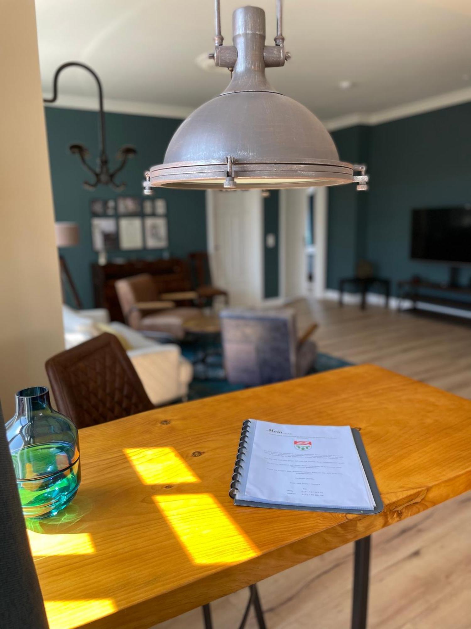 Luxus Lindenhof -ferienwohnungen In Friesland An Der Nordsee Am Naturschutzgebiet Urwald Appartement
